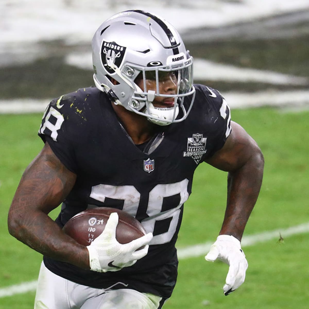 Raiders running back Josh Jacobs questionable for Chargers