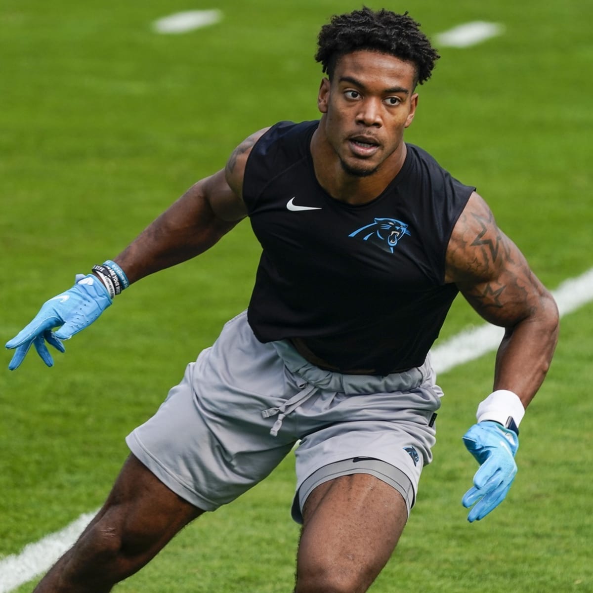 Derrick Brown, Jeremy Chinn Named to PFF All-Rookie Team - Sports  Illustrated Carolina Panthers News, Analysis and More