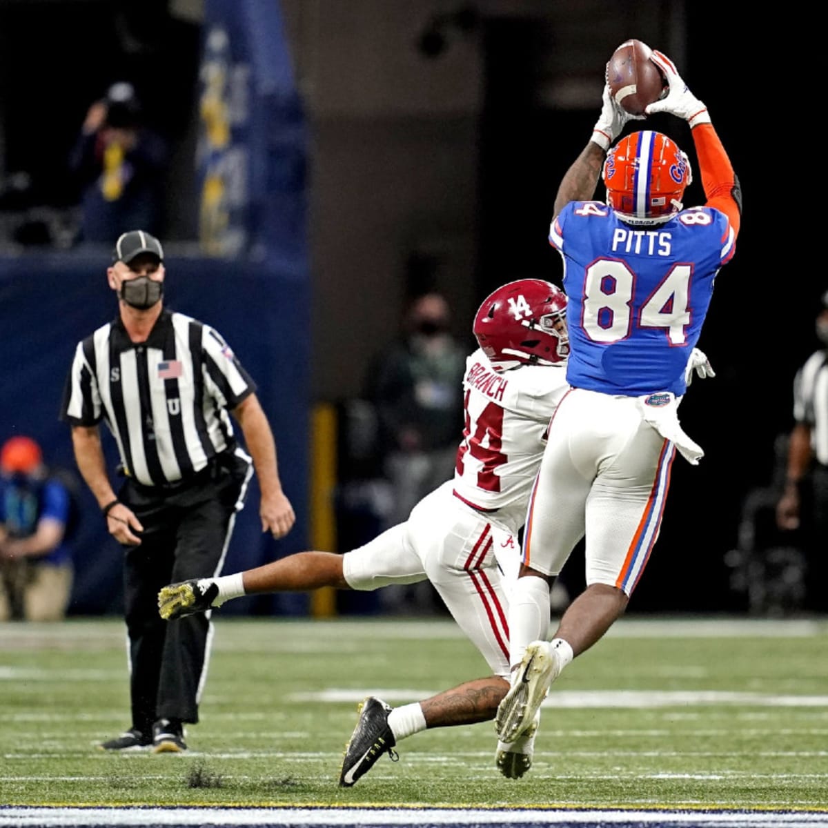 Kyle Pitts Florida Gators Football 8x10 Sports Photo (UU)