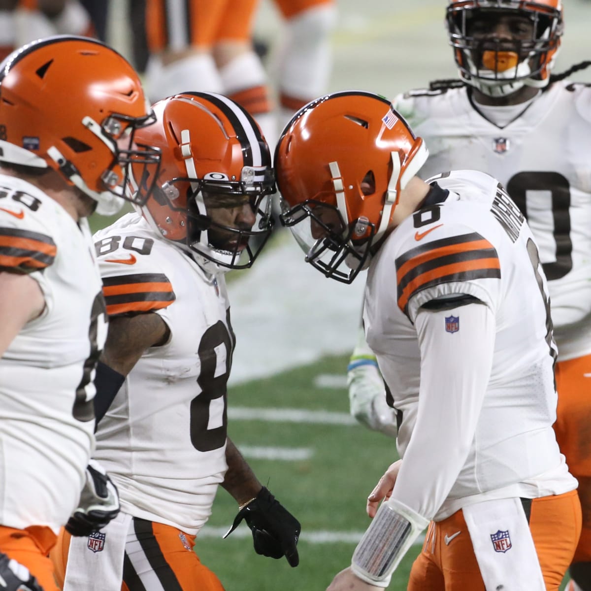 Steelers vs. Browns score: Cleveland dominates early, stuns Pittsburgh for  first playoff win since 1994 