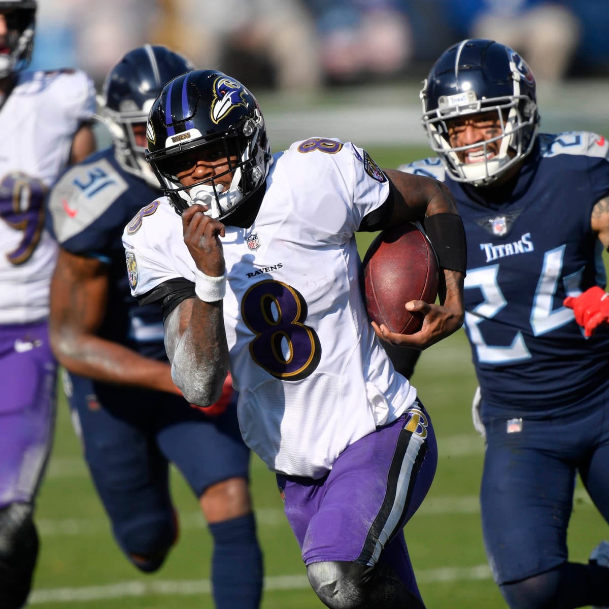 Henry's runs ends game with Titans victory over Ravens in OT