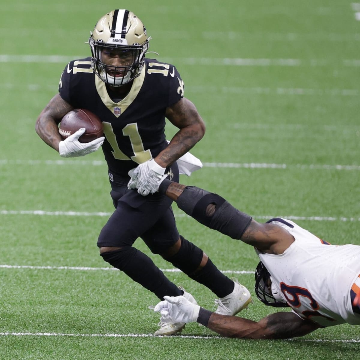 WATCH: Deonte Harris opens Saints-Bucs with career-long punt return