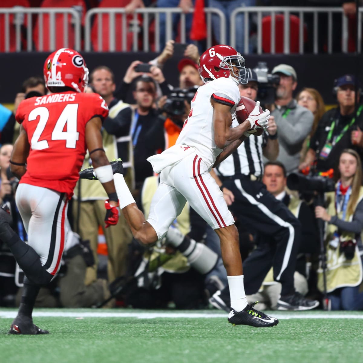 Georgia Football on X: 5️⃣ Dawgs named on the @philsteele042