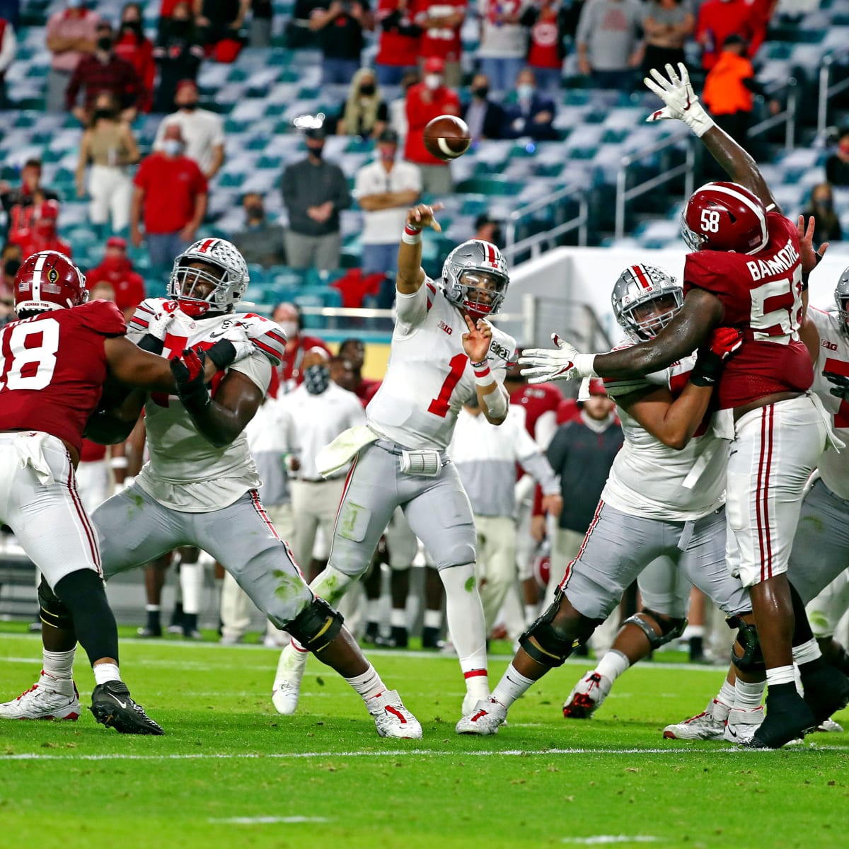 Watch Former Ohio State QB Justin Fields Score First NFL Touchdown - Sports  Illustrated Ohio State Buckeyes News, Analysis and More