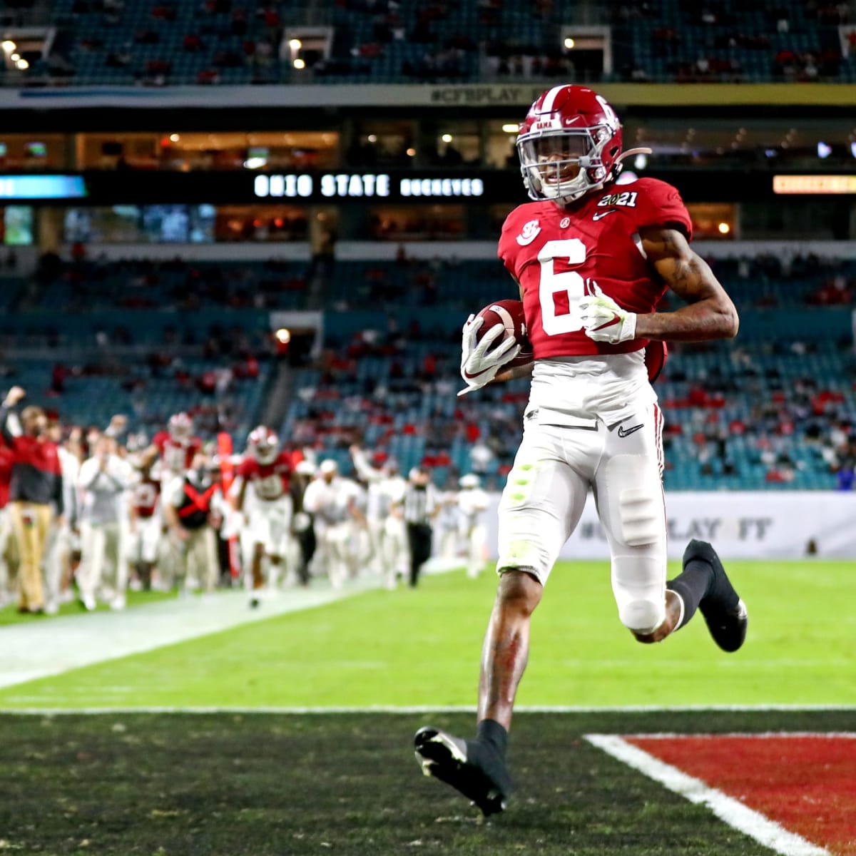 Alabama's DeVonta Smith is ready for the NFL Draft stage: 'I'm built like  that' - The Athletic