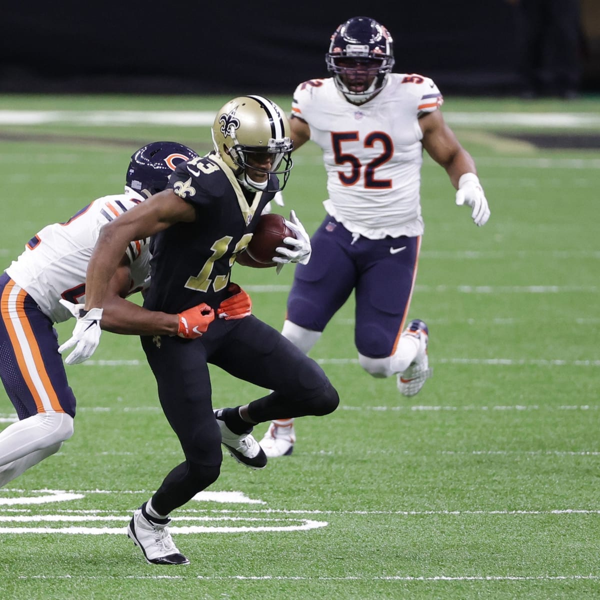 Cincinnati Bengals wide receiver Mike Thomas (80) lines up for the play  during an NFL football game against the Pittsburgh Steelers, Sunday, Sept.  11, 2022, in Cincinnati. (AP Photo/Emilee Chinn Stock Photo - Alamy