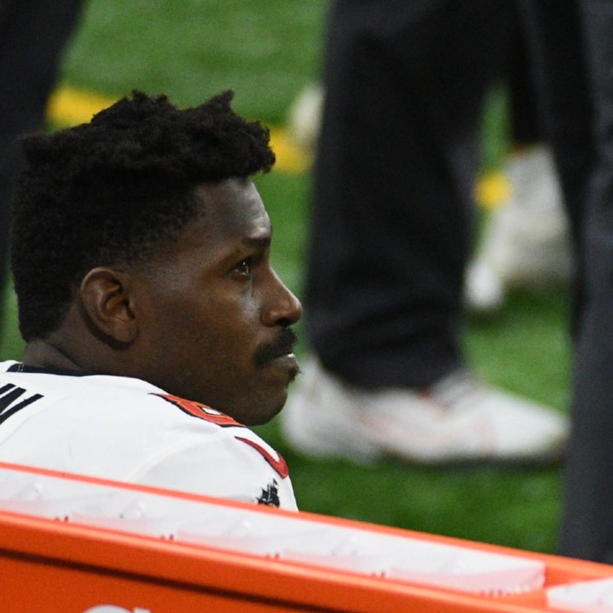 Buccaneers rule Antonio Brown out for NFC Championship Game vs. Packers -  Acme Packing Company