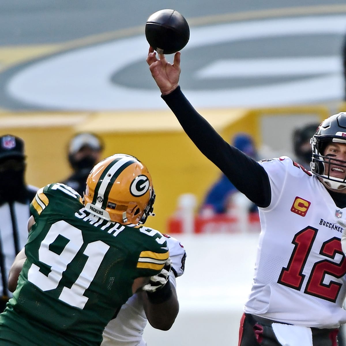 Tampa Bay Buccaneers quarterback Tom Brady (12) and Green Bay