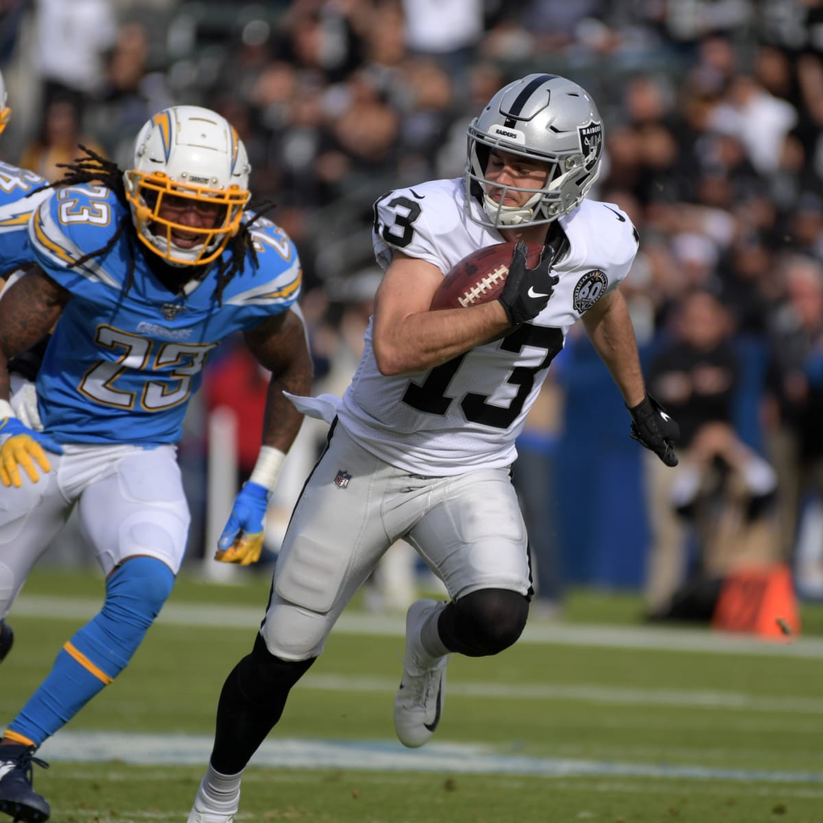 NFL Expert Compares Hunter Renfrow to Julian Edelman - Sports Illustrated  Las Vegas Raiders News, Analysis and More