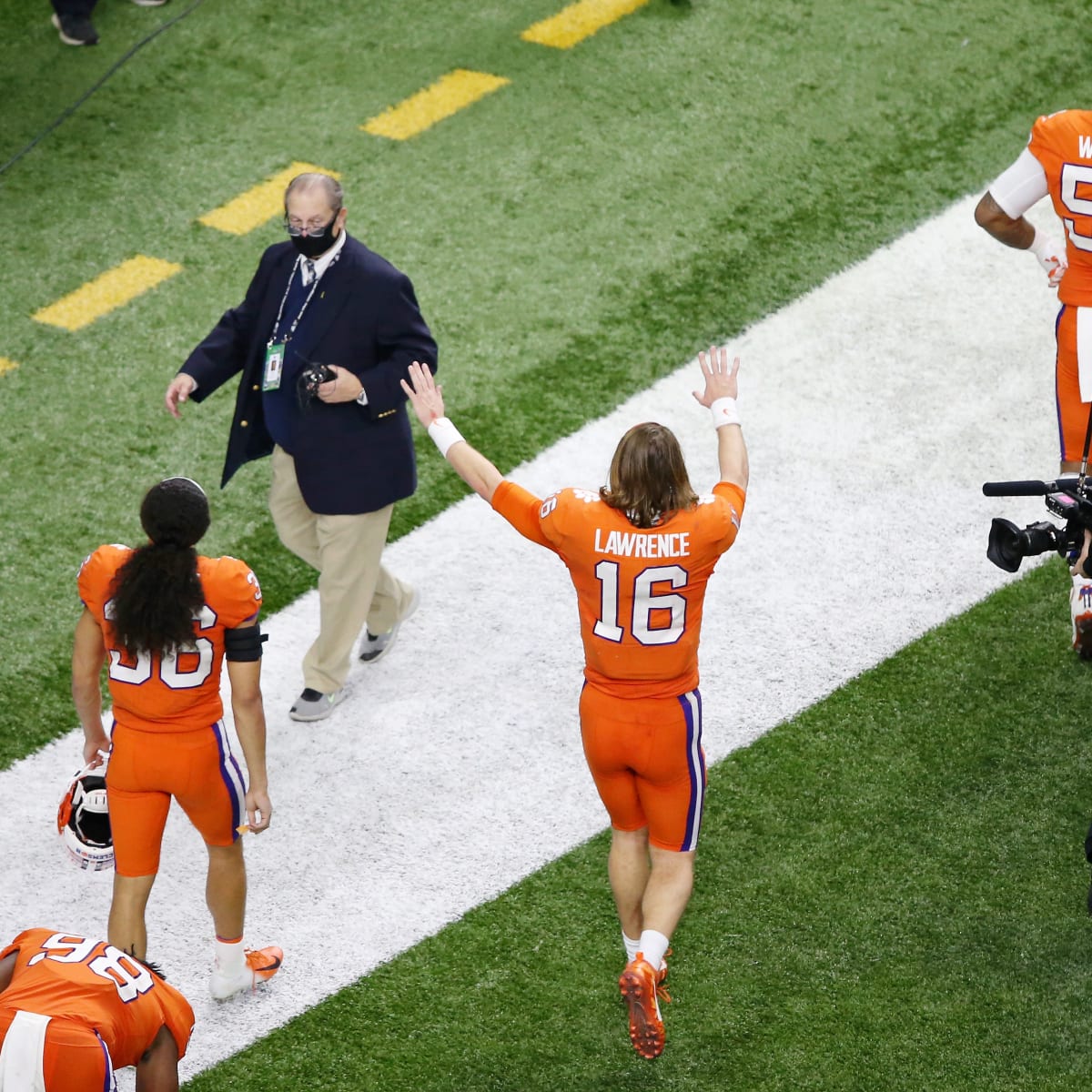 Trevor Lawrence: No. 1 Recruit, No. 1 College QB and Now No. 1 NFL Draft  Pick - WSJ