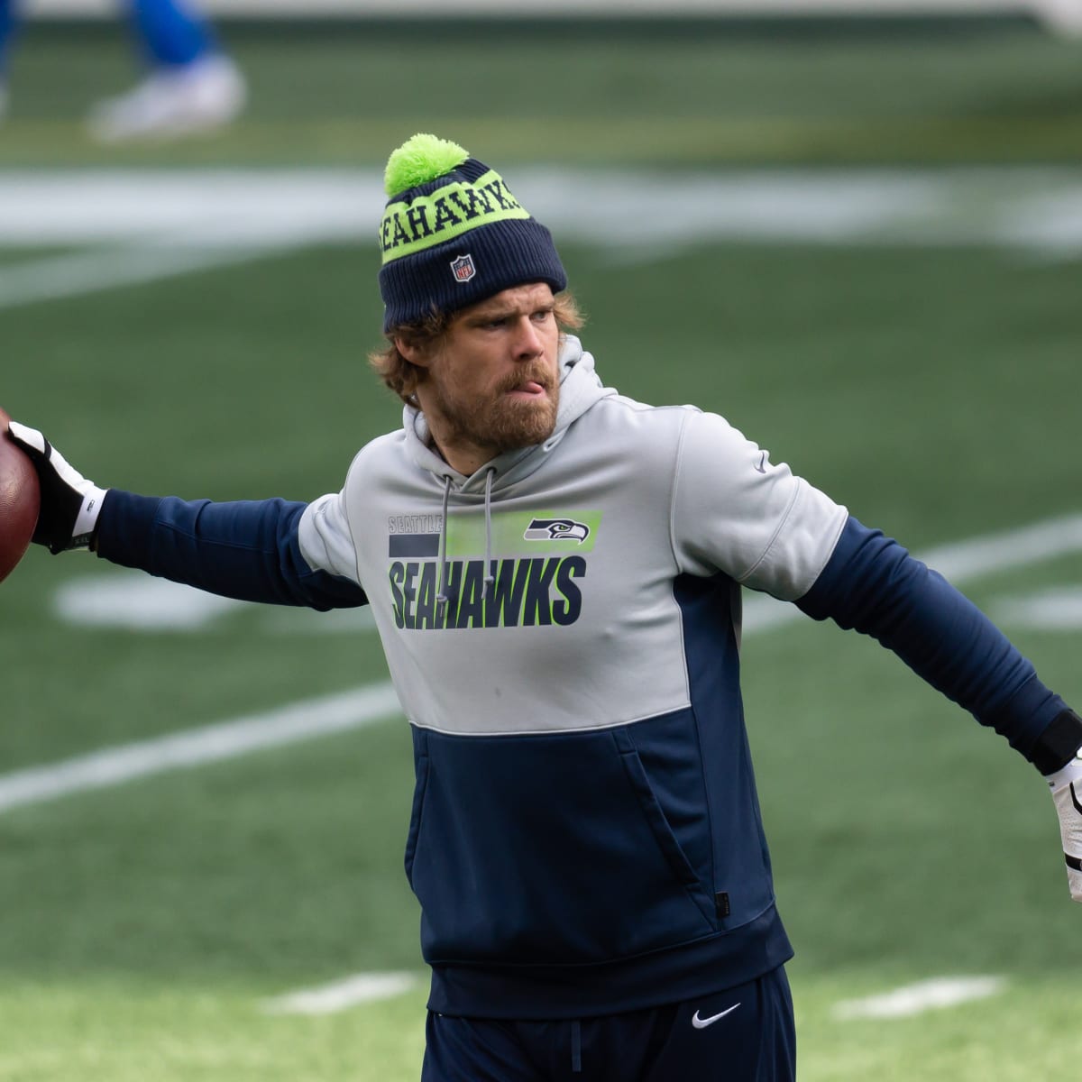 If Greg Olsen passes on Seahawks, which tight ends could Seattle target? -  Seattle Sports