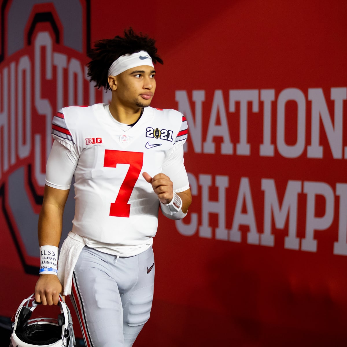 Who Will Play Quarterback for the Buckeyes in 2021? - Sports