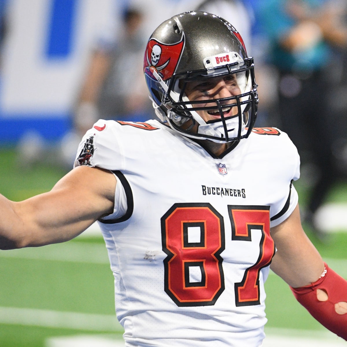 Rob Gronkowski Makes Hilarious Entrance at Bucs Camp [Watch