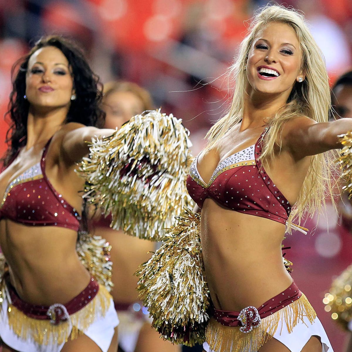 Washington Football Team Replacing Cheerleaders With Coed Dance