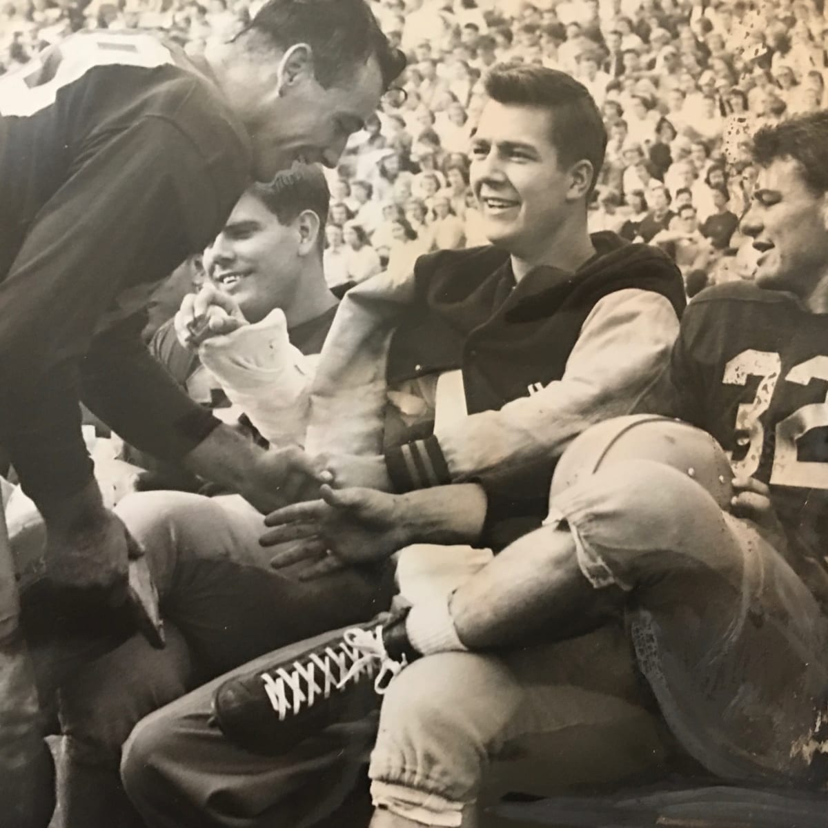 Hugh McElhenny (1928-2022) Was UW's Greatest and Best Compensated Football  Player - Sports Illustrated Washington Huskies News, Analysis and More