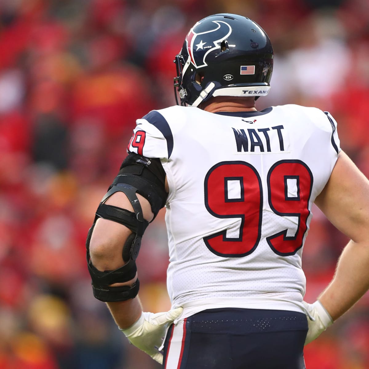 Texans' J.J. Watt tied for NFL sack lead: 'Everybody told me I was washed  up'