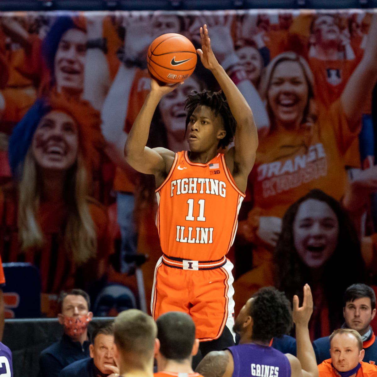 Kofi Cockburn Looks to Former Illini Teammate Ayo Dosunmu for Guidance - On  Tap Sports Net