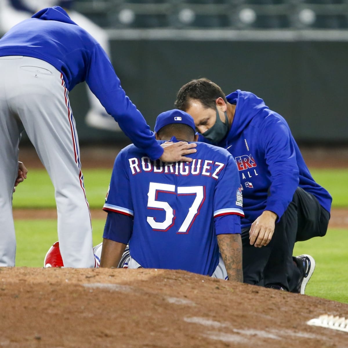 Rangers spring training issue, No. 3: What to do about the wide