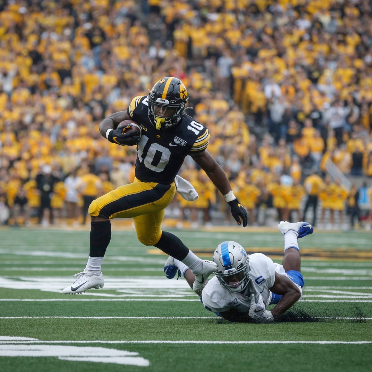 Photos: Iowa Hawkeyes running back Mekhi Sargent