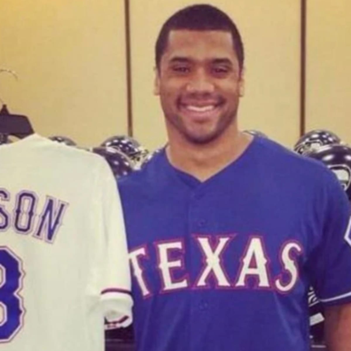 Russell Wilson enjoys time with Texas Rangers