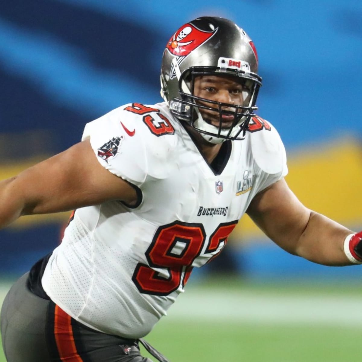 Free Agency Update: DL Ndamukong Suh re-signs with Tampa Bay Buccaneers in  2021 Free Agency