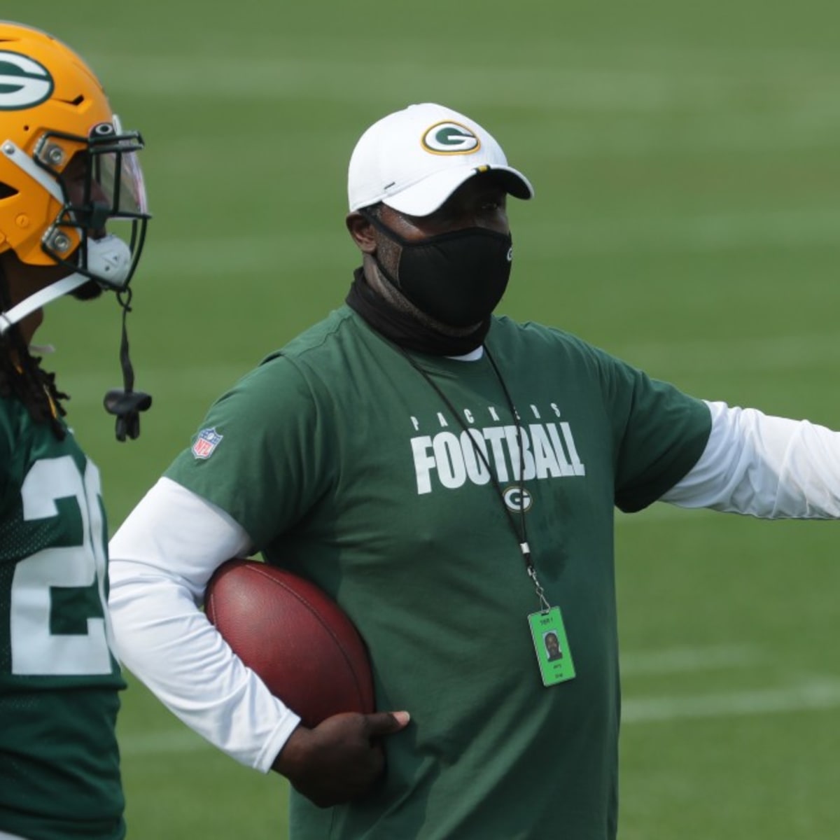 Packers' coach LaFleur announces staff hires, promotions