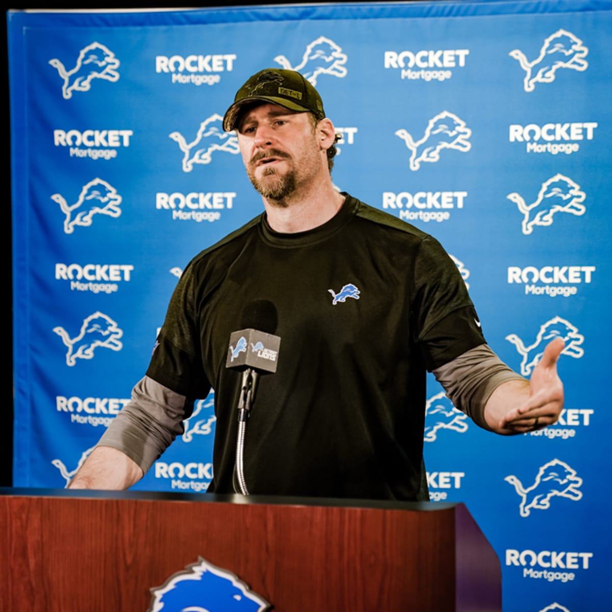 Lions coach Dan Campbell says team will 'bite a knee cap off' in 2021 -  Sports Illustrated