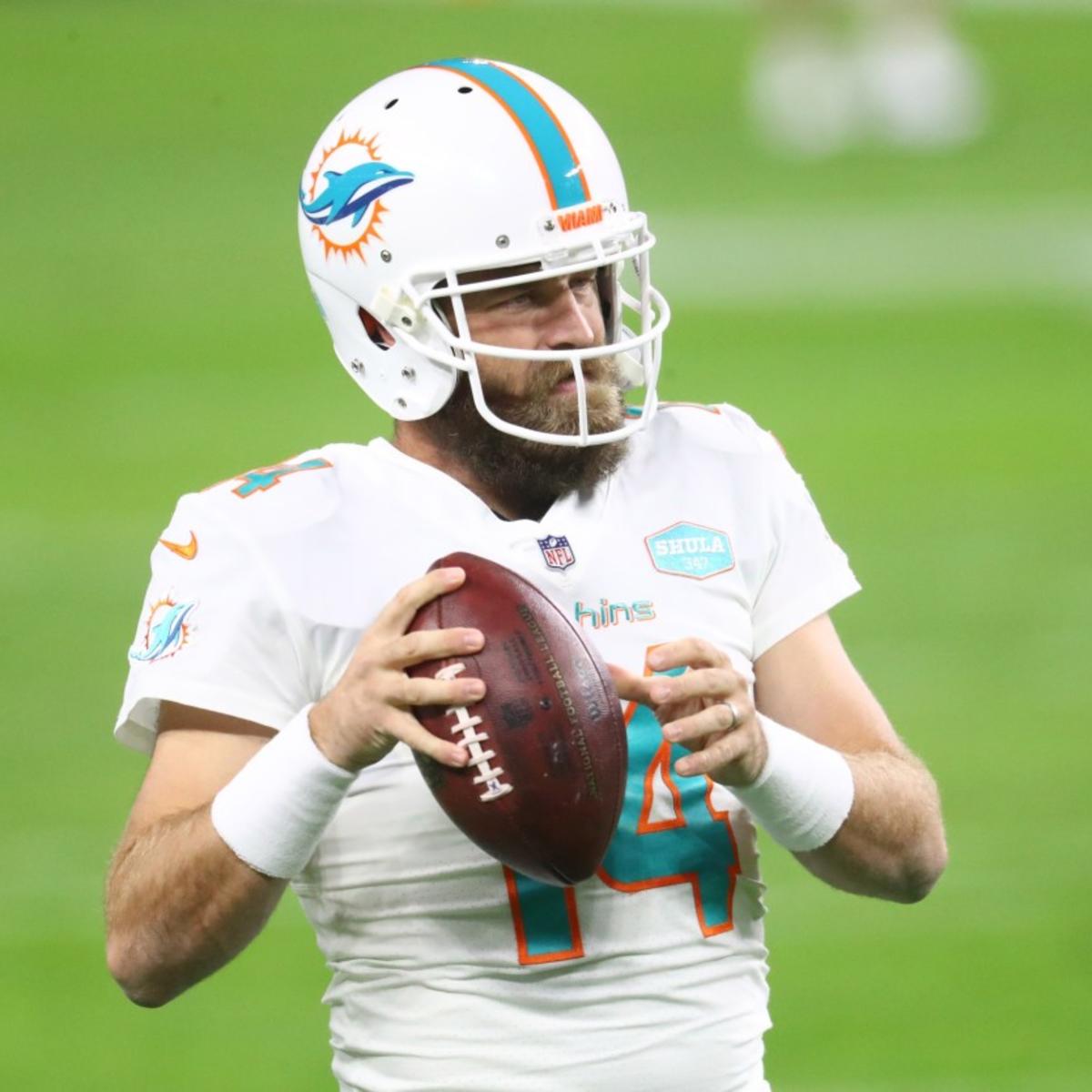 NFL Free Agents: Miami Dolphins signing quarterback Ryan Fitzpatrick