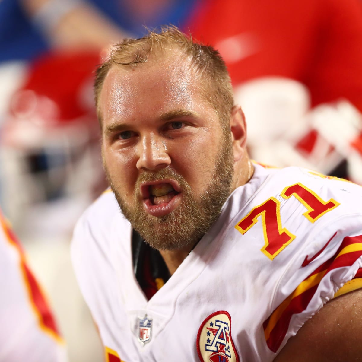 Chiefs Right Tackle Mitchell Schwartz Signed To Contract Extension