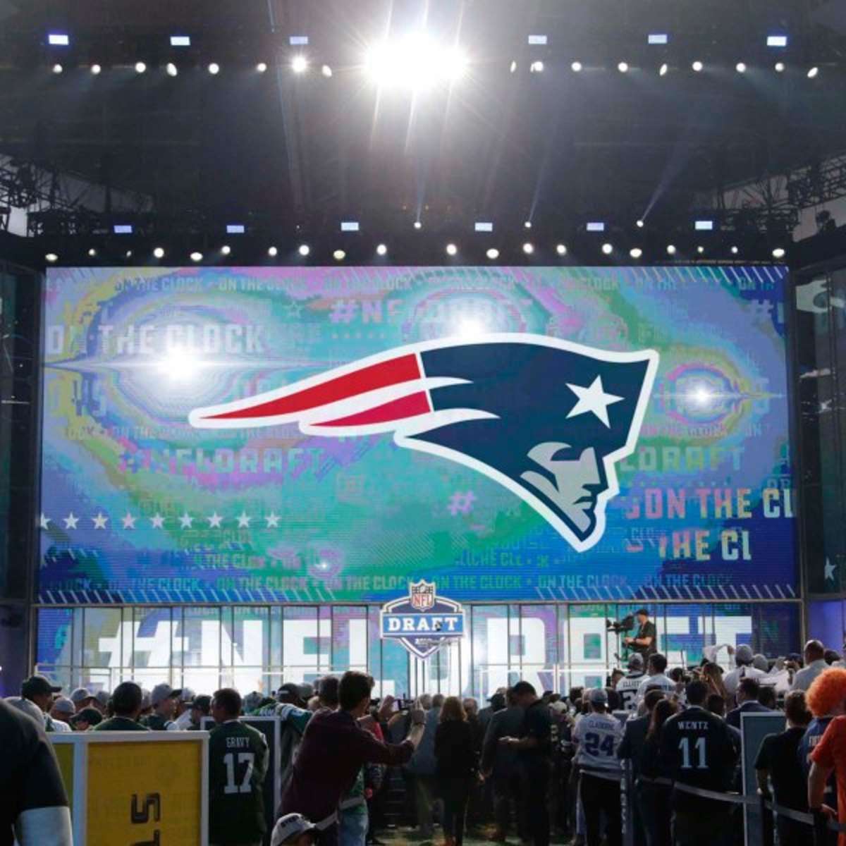 patriots mock draft