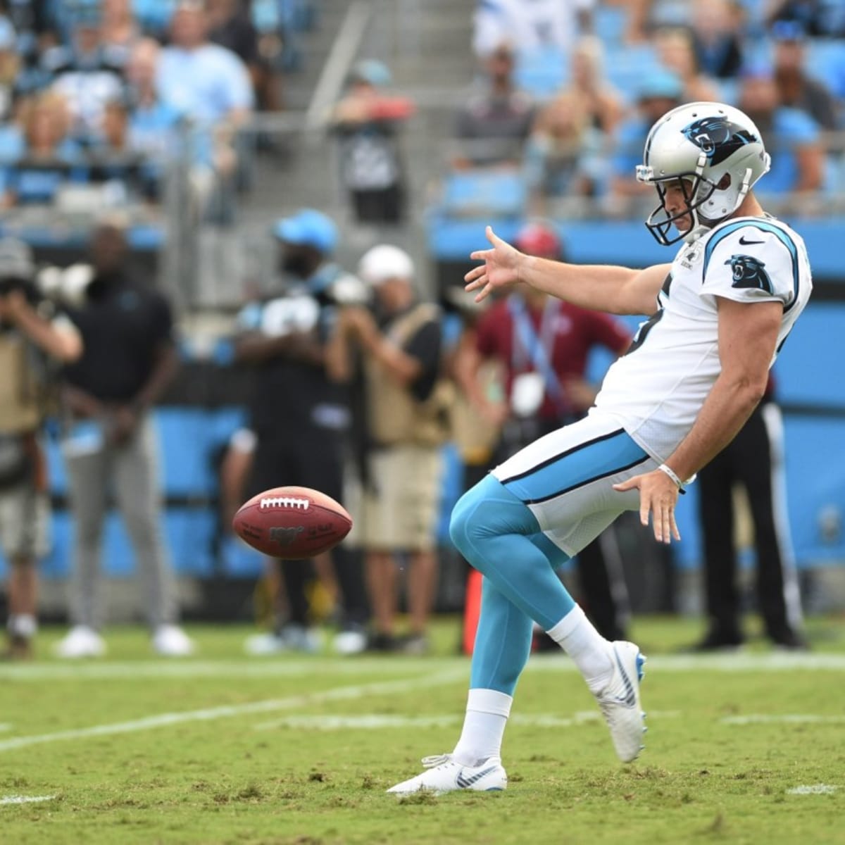 Bills agree to sign ex-Dolphins punter Haack to 3-year deal