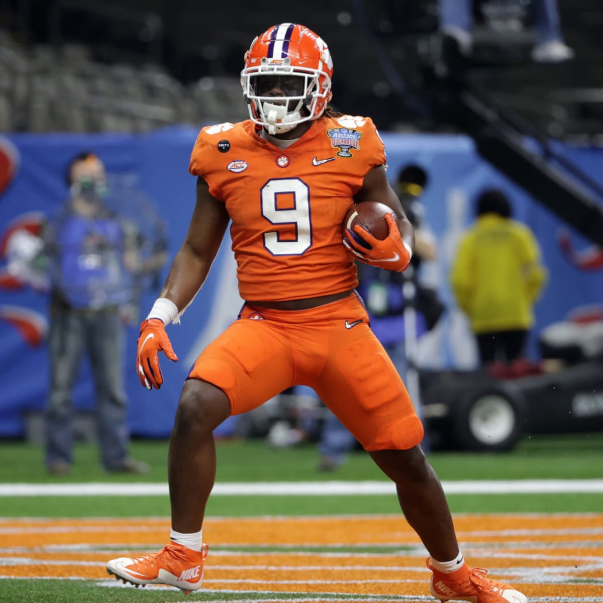 2021 NFL Draft: Travis Etienne On His Skill Set and Playing With