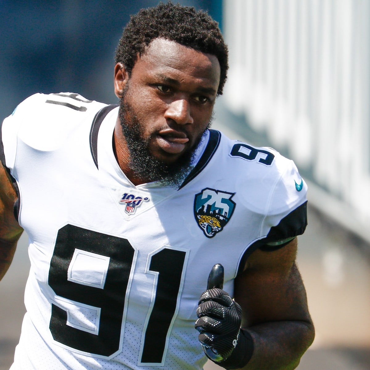 Ex-Raiders DE Yannick Ngakoue Signs Contract With Bears: Report