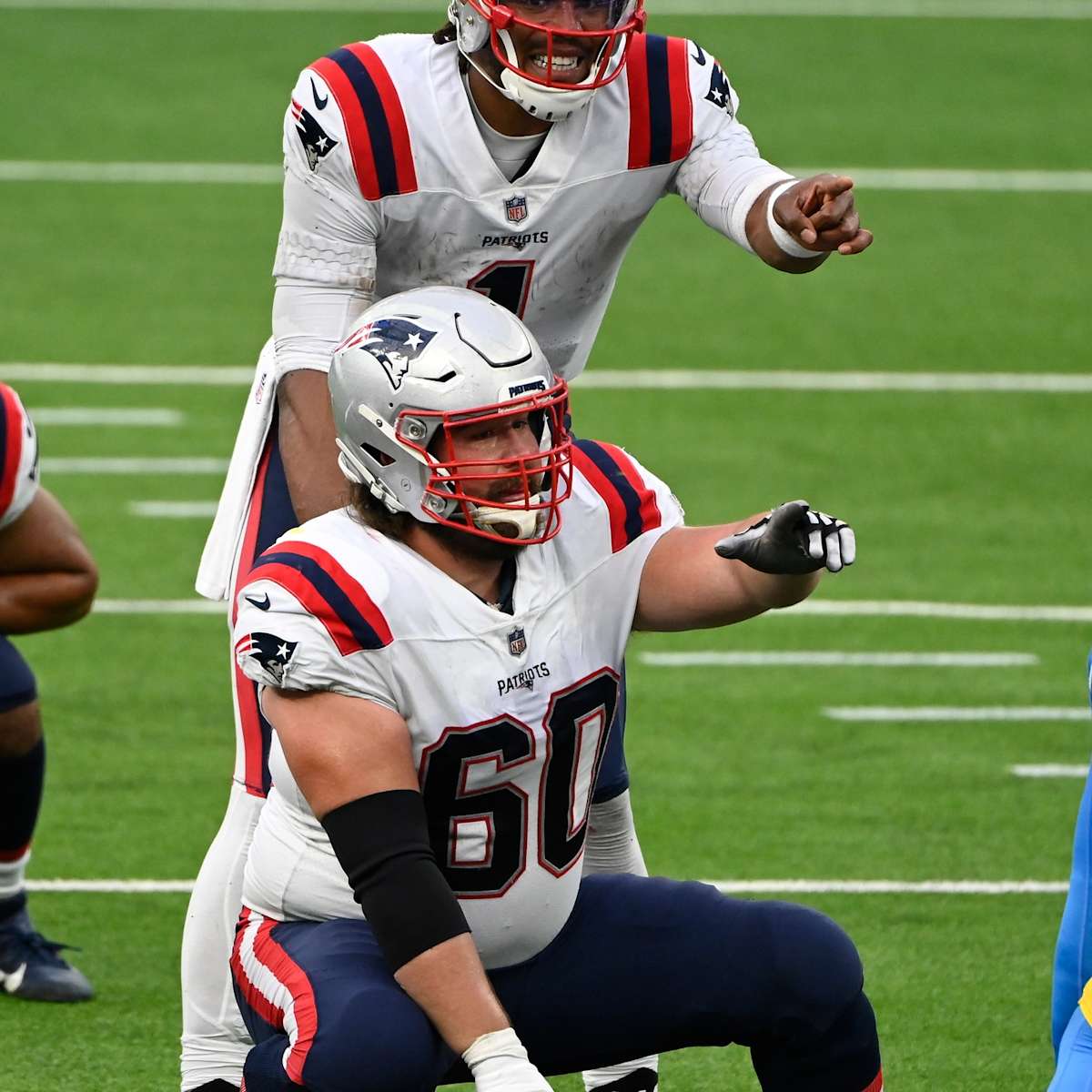 Patriots' first priority on offensive line could be re-signing David Andrews  - The Boston Globe