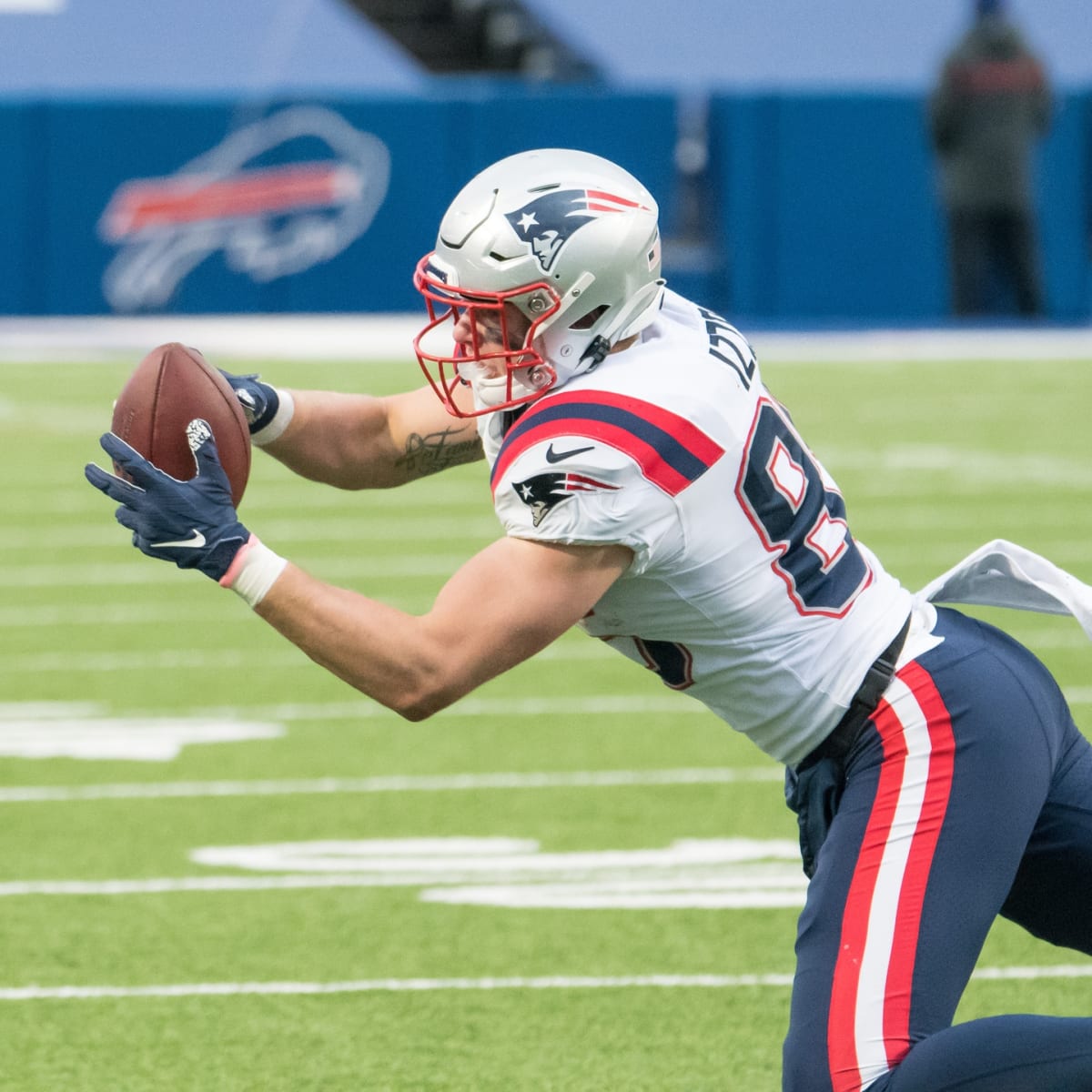 Patriots trade tight end Ryan Izzo to the Texans - Pats Pulpit