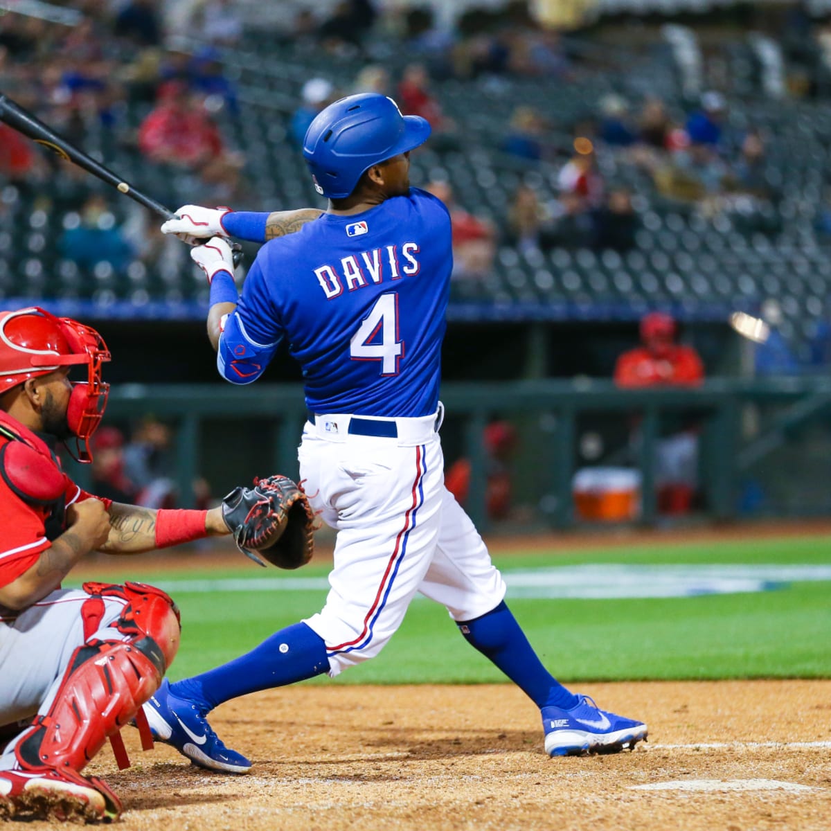 A's Khris Davis crushes home run while wearing jersey signed by