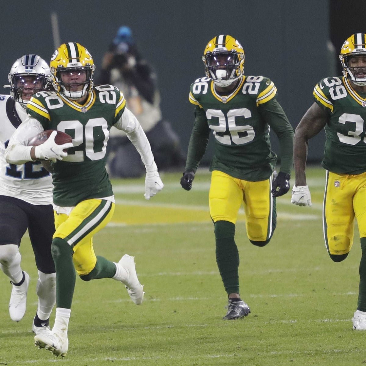 Green Bay Packers cornerback Kevin King (20) warms up before an NFL  football game against the Minnesota Vikings Sunday, Jan 2. 2022, in Green  Bay, Wis. (AP Photo/Jeffrey Phelps Stock Photo - Alamy