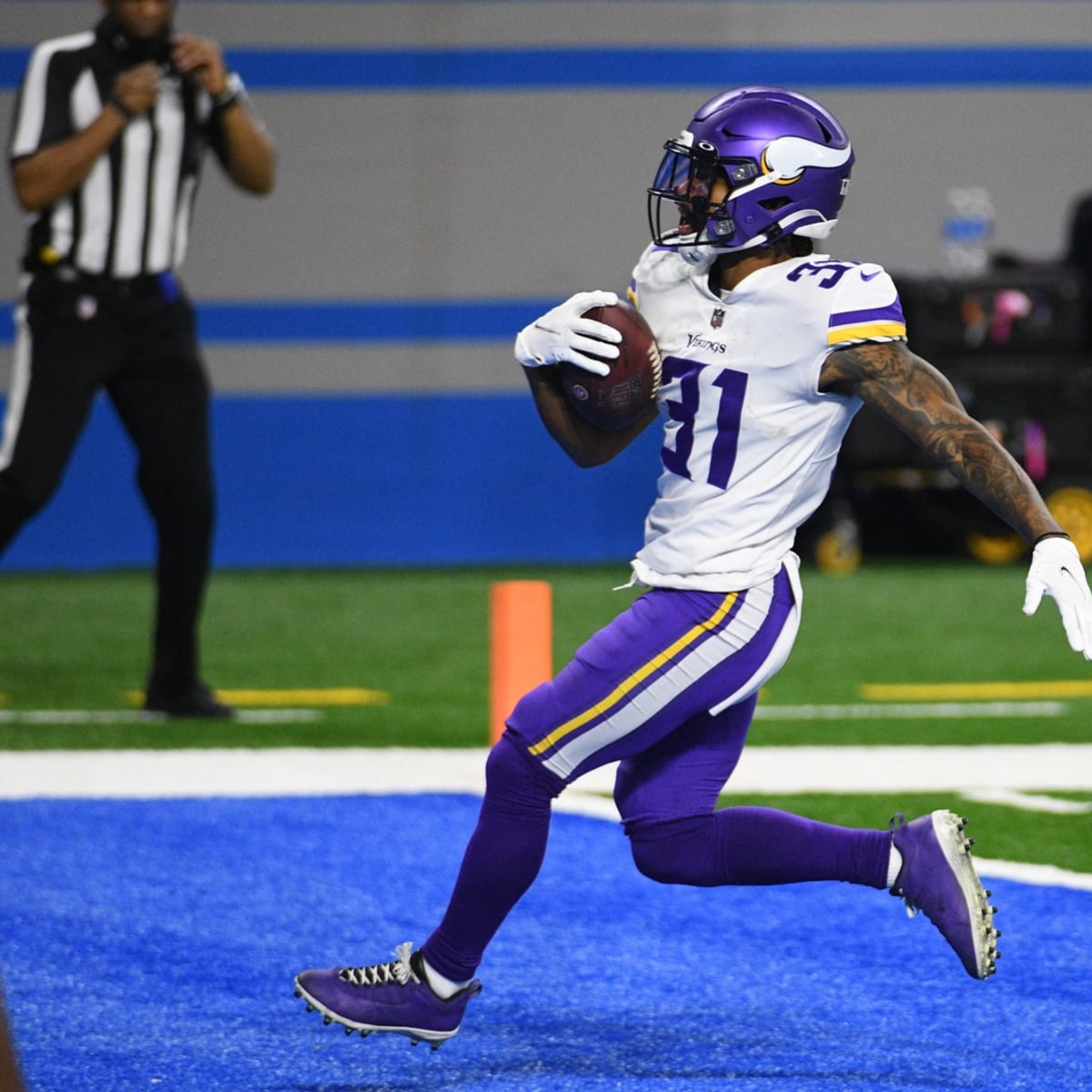 Vikings Re-Sign Veteran Running Back Ameer Abdullah - Sports