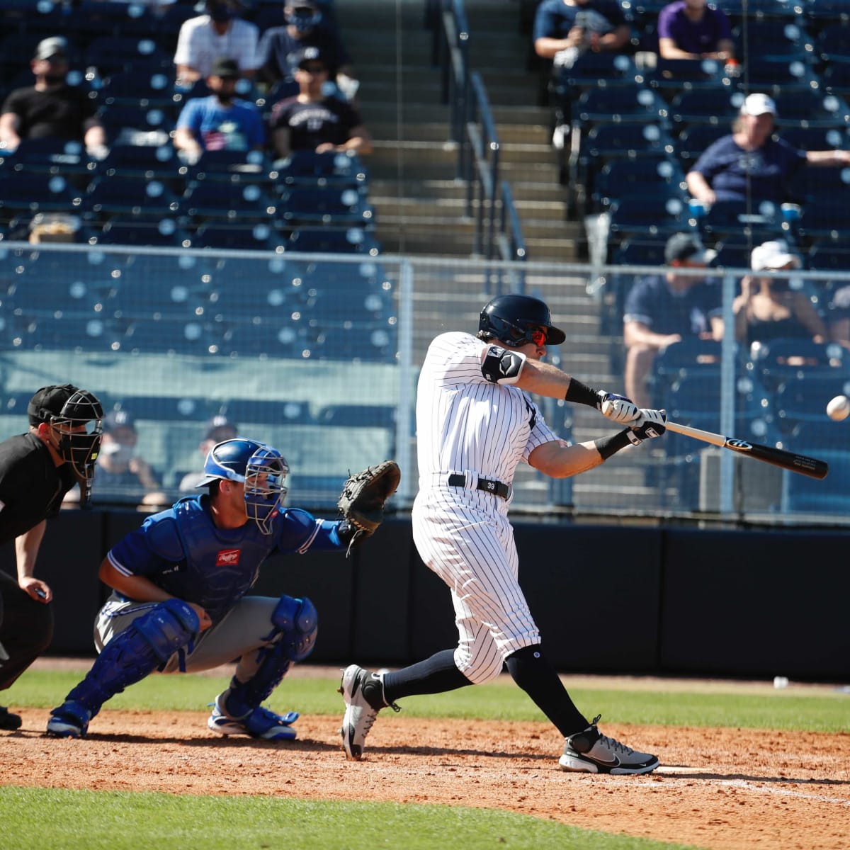 Mike Tauchman making case for Yankees roster spot