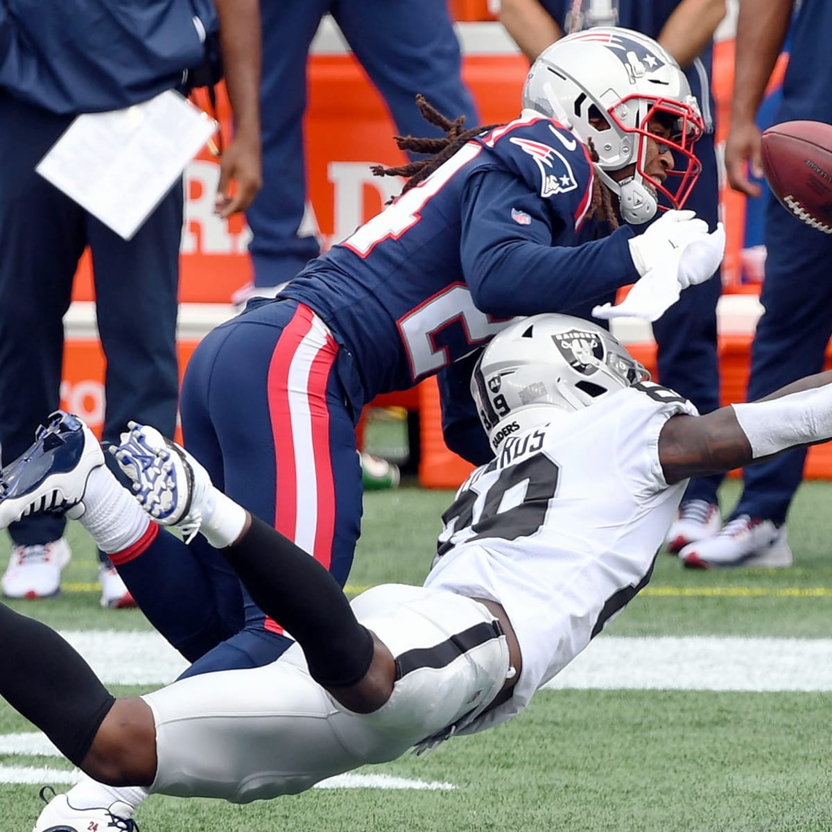 Panthers Stephon Gilmore unhappy with Patriots over money and injury