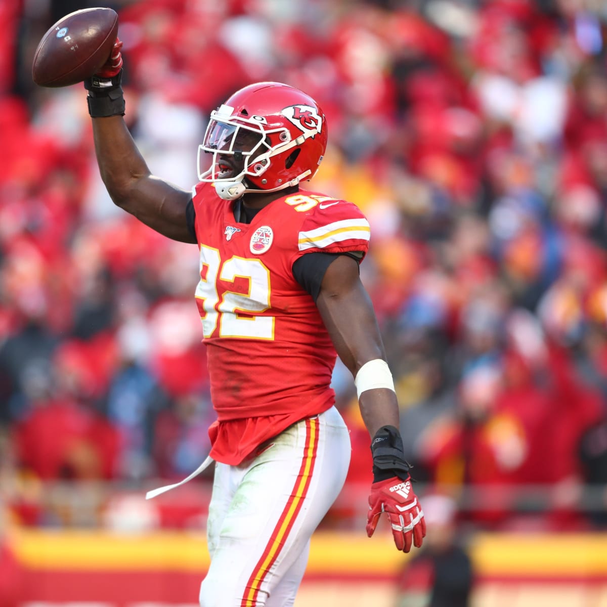 Former KC Chiefs DT Khalen Saunders Signing With New Orleans Saints -  Sports Illustrated Kansas City Chiefs News, Analysis and More