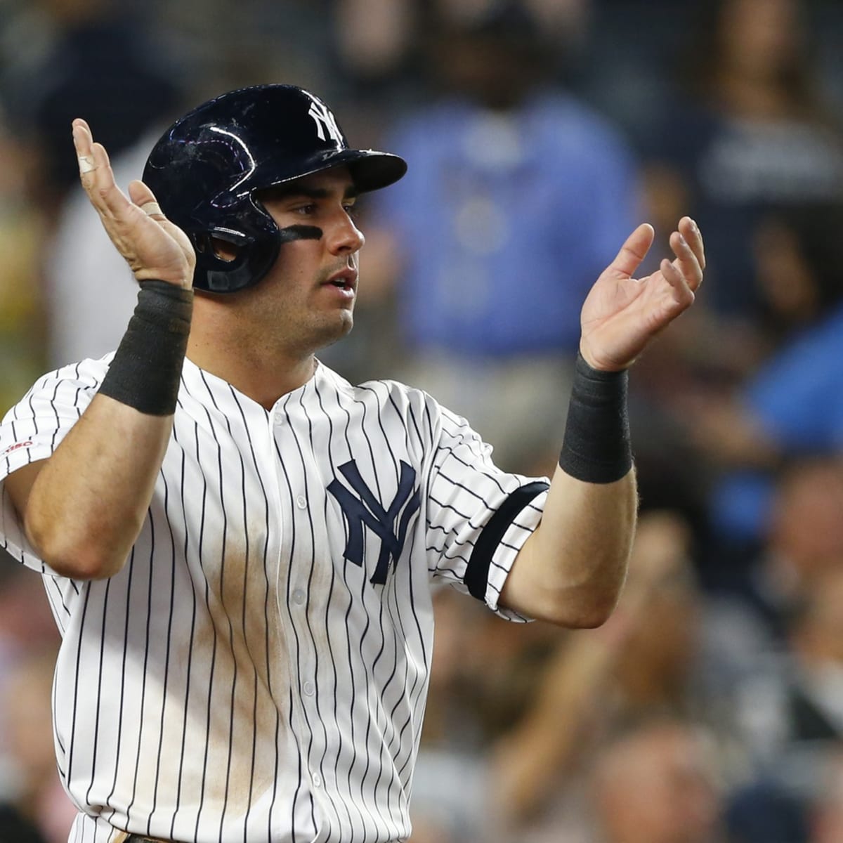 Luke Voit injury: Yankees first baseman has partial meniscus tear - Sports  Illustrated