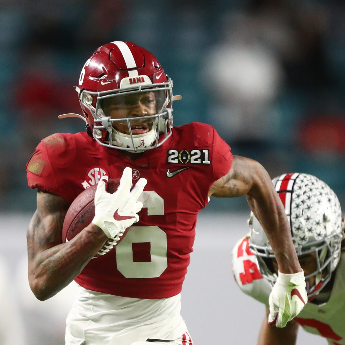 NFL Draft Receivers: DeVonta Smith, Alabama - Sports Illustrated