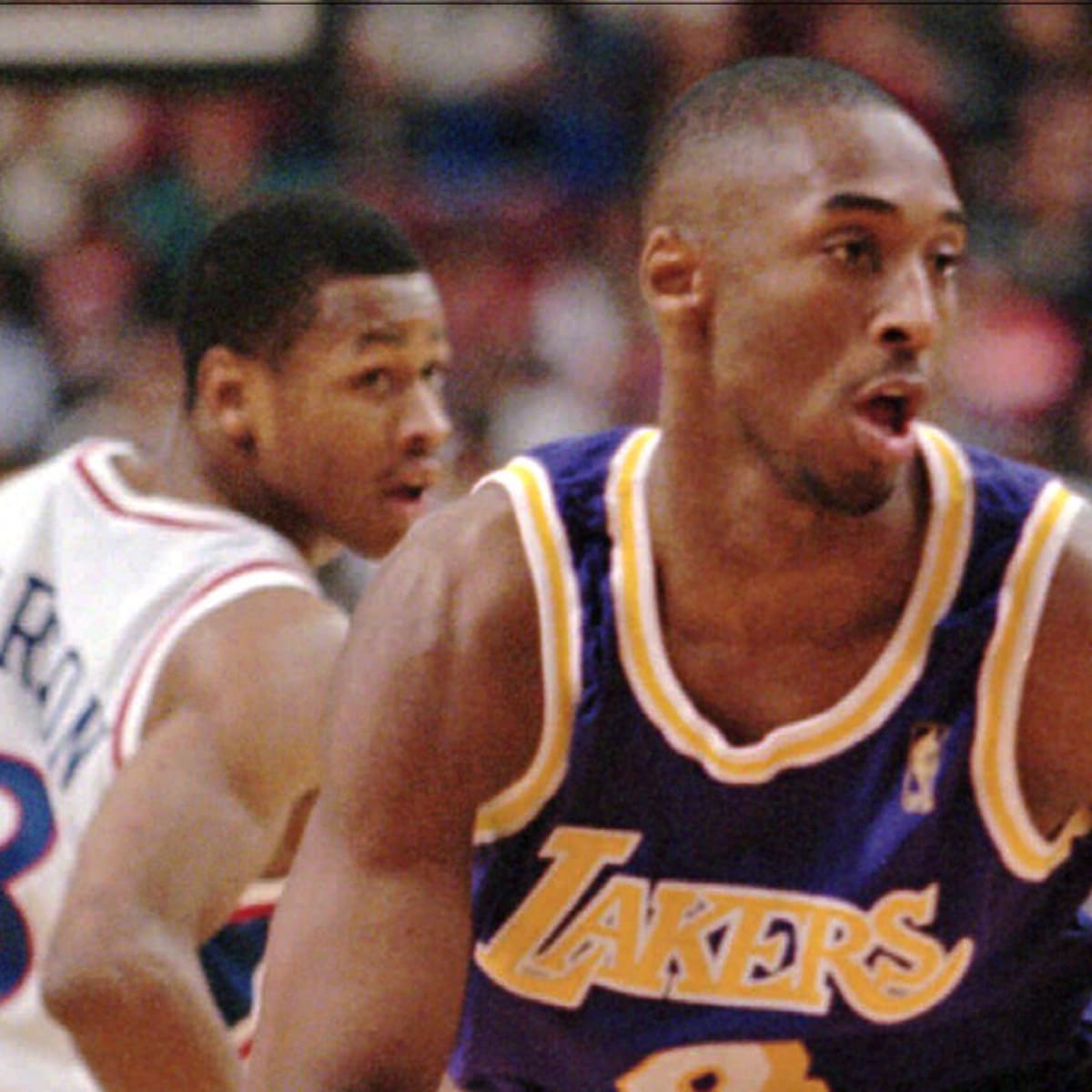 Kobe Bryant vs Allen Iverson  Lakers kobe bryant, Kobe bryant pictures, Allen  iverson