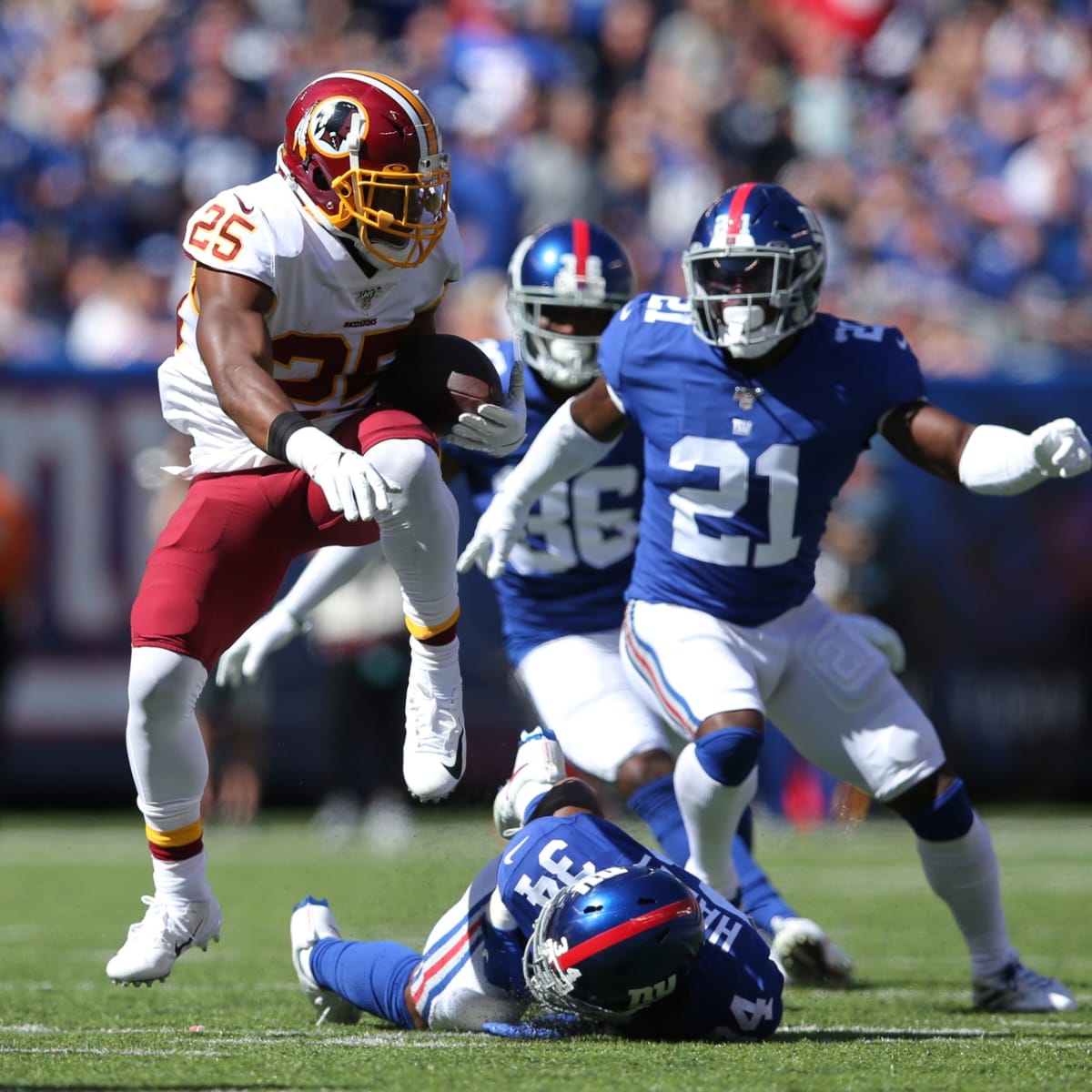 Giants safety Jabrill Peppers gets some talking in against his old