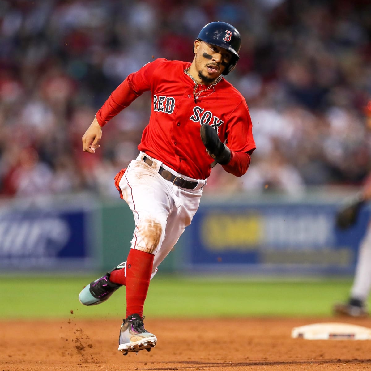 Mookie Betts Trade Rumors: Boston Red Sox Evaluating Offers From Dodgers,  Padres