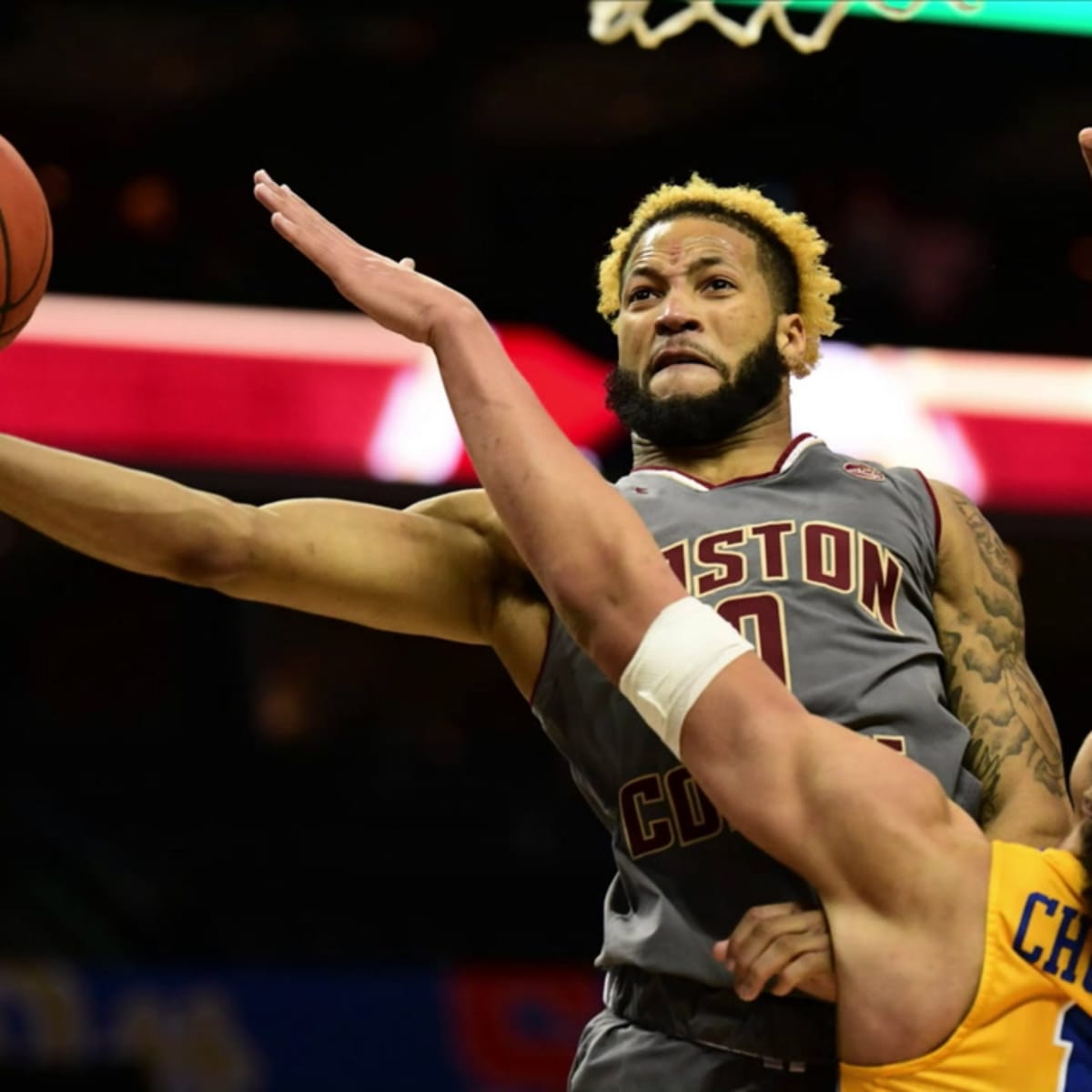 Former Boston College star Reggie Jackson re-signs with LA Clippers - The  Boston Globe