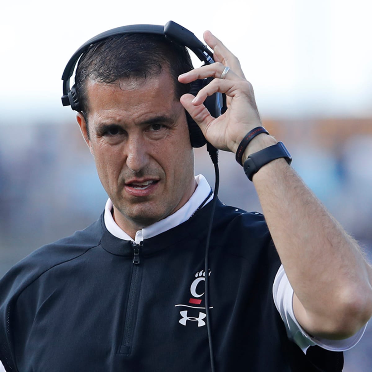 Luke Fickell seems committed to Cincinnati despite ND, OU openings