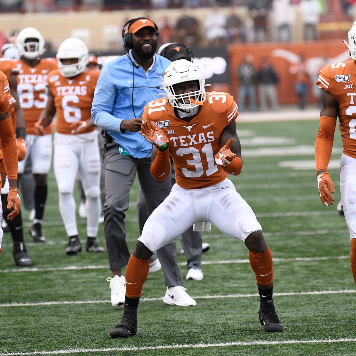 Longhorns Star DeMarvion Overshown Declares for NFL Draft - Sports  Illustrated Texas Longhorns News, Analysis and More