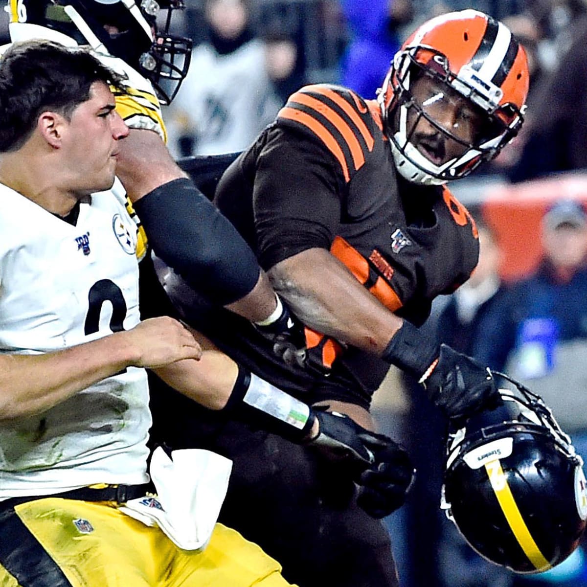 Cleveland Browns' Myles Garrett alleged Mason Rudolph uttered racial slur  prior to Thursday Night Football brawl, per ESPN